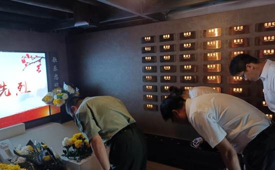 f45e91f1da34b90becc1f828017d1c8